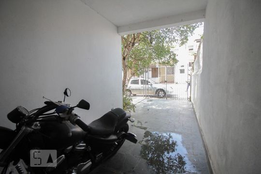 Garagem de casa à venda com 5 quartos, 150m² em Lauzane Paulista, São Paulo