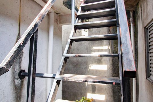 Escada de casa à venda com 5 quartos, 150m² em Lauzane Paulista, São Paulo