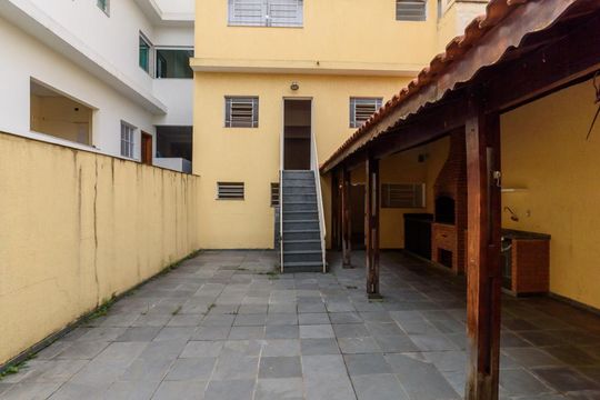 Quintal - Fundos de casa para alugar com 4 quartos, 201m² em Mauá, São Caetano do Sul