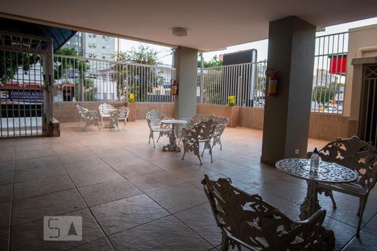 Entrada de apartamento para alugar com 3 quartos, 100m² em Setor Central, Goiânia