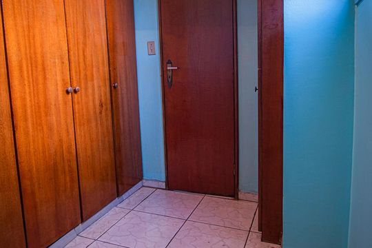 Quarto de Serviço de apartamento para alugar com 3 quartos, 100m² em Setor Central, Goiânia