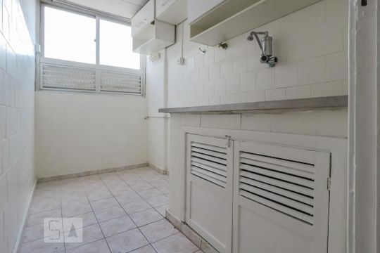Cozinha de apartamento à venda com 1 quarto, 40m² em Liberdade, São Paulo