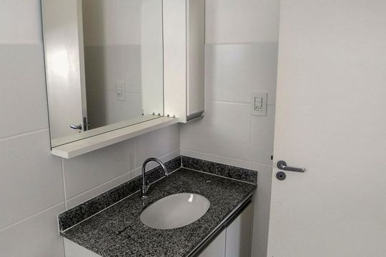 Banheiro da Suíte de apartamento para alugar com 2 quartos, 56m² em Planalto, São Bernardo do Campo