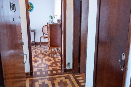 Hall de Entrada de apartamento à venda com 3 quartos, 206m² em Jardim Paulista, São Paulo