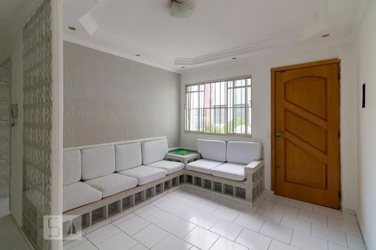 Sala de apartamento à venda com 2 quartos, 52m² em Vila Rio, Guarulhos