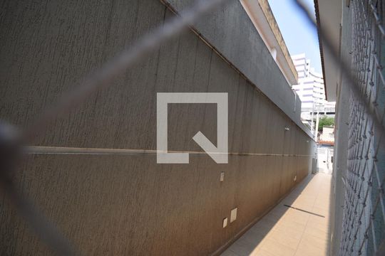 Vista da Sala de casa de condomínio para alugar com 1 quarto, 38m² em Vila Mazzei, São Paulo
