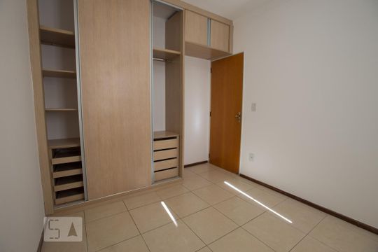 Quarto de apartamento para alugar com 2 quartos, 82m² em Jardim Paulista, Ribeirão Preto