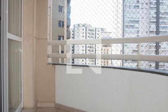 Varanda da Sala de apartamento para alugar com 4 quartos, 97m² em Chácara Inglesa, São Paulo
