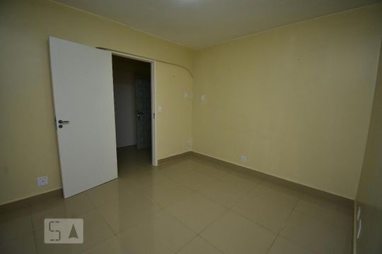 Sala de apartamento à venda com 2 quartos, 70m² em Taguatinga Norte (taguatinga), Brasília