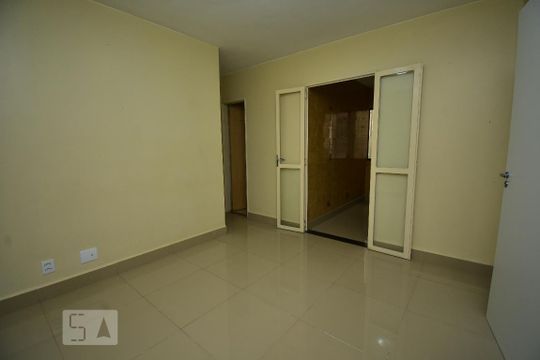 Sala de apartamento à venda com 2 quartos, 70m² em Taguatinga Norte (taguatinga), Brasília