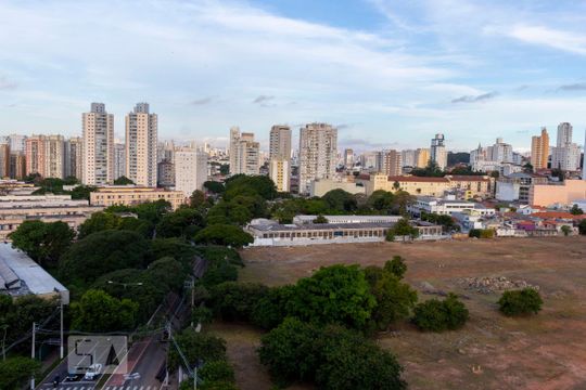 Vista do Quarto de apartamento para alugar com 1 quarto, 41m² em Liberdade, São Paulo