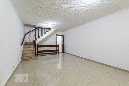 Sala de casa à venda com 3 quartos, 200m² em Jardim Previdência, São Paulo
