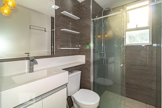 Banheiro de apartamento à venda com 2 quartos, 45m² em Jacarepaguá, Rio de Janeiro