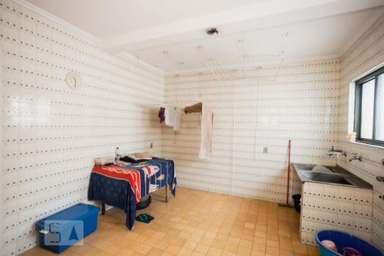 Área de serviço de casa à venda com 4 quartos, 450m² em Vila Tramontano, São Paulo