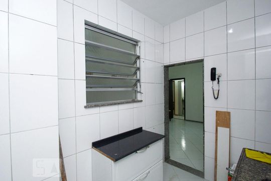 Cozinha de apartamento para alugar com 2 quartos, 74m² em Centro, Rio de Janeiro