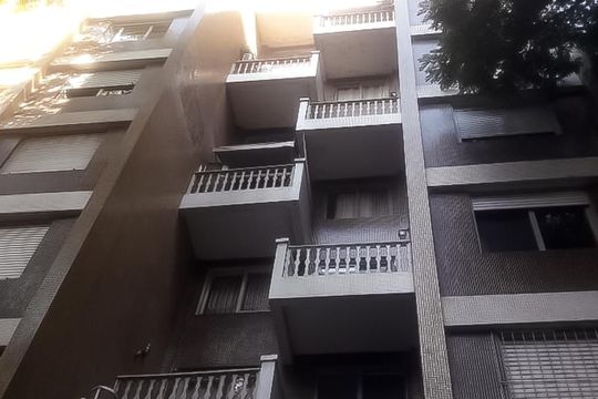 Fachada de kitnet/studio à venda com 1 quarto, 27m² em Centro Histórico, Porto Alegre