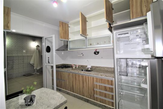 Cozinha de casa à venda com 2 quartos, 200m² em Jardim São Caetano, São Caetano do Sul