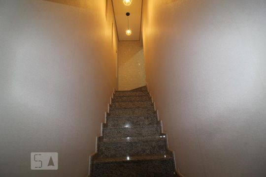Acesso as suites de casa à venda com 2 quartos, 200m² em Jardim São Caetano, São Caetano do Sul
