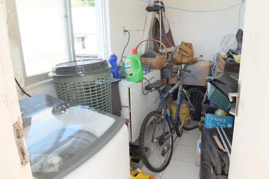 Quarto de serviço de apartamento para alugar com 3 quartos, 130m² em Rio Vermelho, Salvador