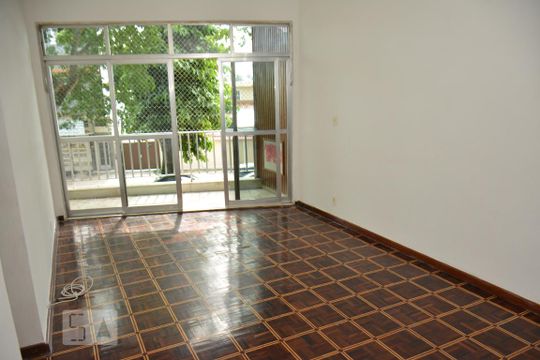 Sala de apartamento à venda com 3 quartos, 100m² em Moneró, Rio de Janeiro
