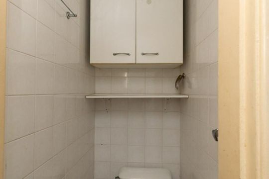 BANHEIRO DE SERVIÇO de apartamento para alugar com 2 quartos, 65m² em Icaraí, Niterói