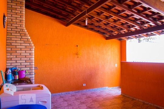 Área de Serviço de casa à venda com 3 quartos, 278m² em Parque João Ramalho, Santo André