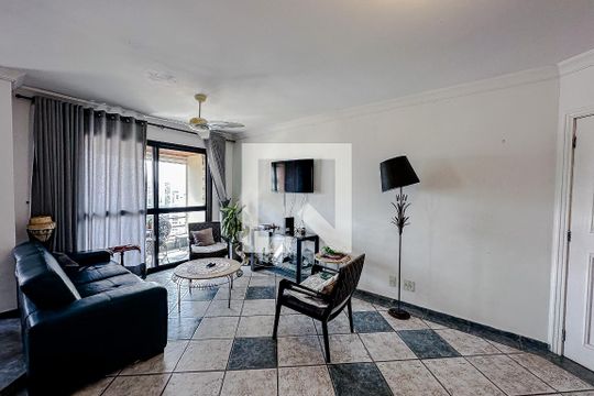 Apartamento para alugar com 3 quartos, 230m² em Vila Monumento, São Paulo