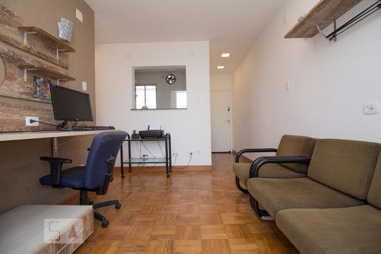 Sala de apartamento para alugar com 2 quartos, 72m² em Bom Retiro, São Paulo