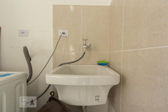 Lavanderia de apartamento à venda com 3 quartos, 112m² em Chácara Agrindus, Taboão da Serra