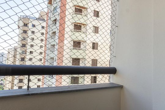 Sacada da Suíte de apartamento à venda com 3 quartos, 112m² em Chácara Agrindus, Taboão da Serra