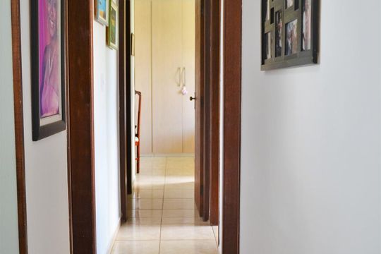 Corredor de apartamento à venda com 3 quartos, 67m² em Pechincha, Rio de Janeiro