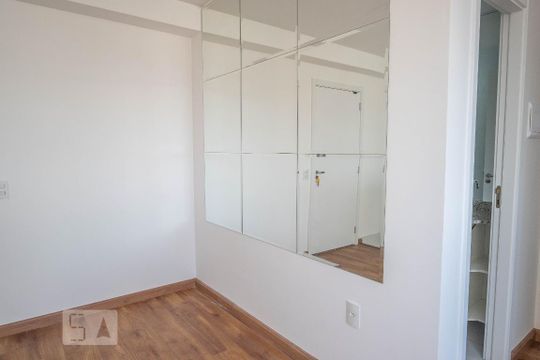 Sala de apartamento para alugar com 2 quartos, 42m² em Santa Teresinha, São Paulo