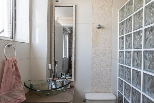 Banheiro Suite de apartamento à venda com 3 quartos, 122m² em Mooca, São Paulo