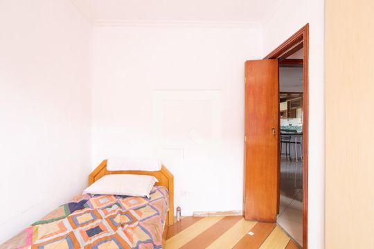 Quarto 2 de casa à venda com 2 quartos, 343m² em Jardim Betel, Guarulhos