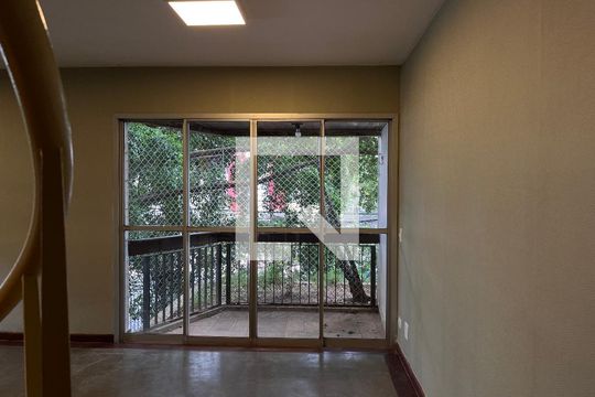 Apartamento para alugar com 2 quartos, 70m² em Vila Clementino, São Paulo
