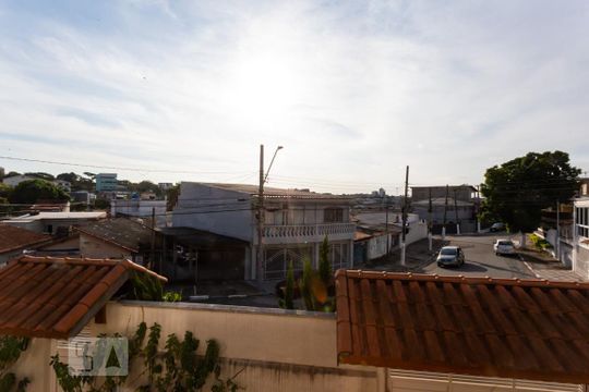 Vista de casa à venda com 3 quartos, 277m² em Pestana, Osasco