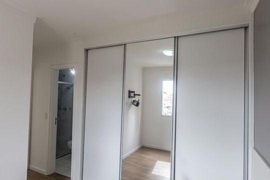 Suite de apartamento à venda com 2 quartos, 65m² em Vila Santa Clara, São Paulo