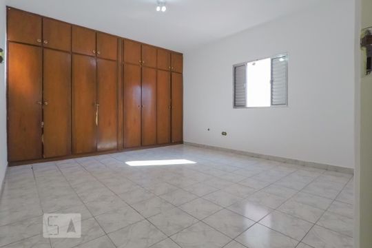 Quarto 1 de casa à venda com 3 quartos, 230m² em Chácara Inglesa, São Paulo