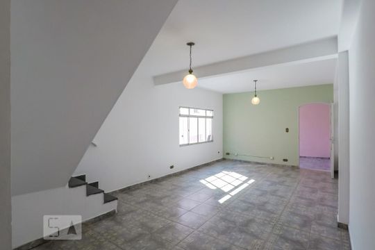 Sala de casa à venda com 3 quartos, 230m² em Chácara Inglesa, São Paulo