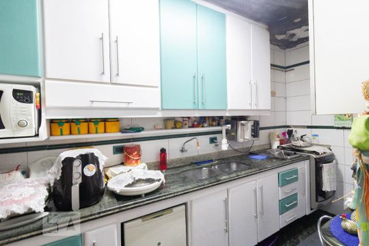 Cozinha de apartamento à venda com 3 quartos, 99m² em Pinheiros, São Paulo