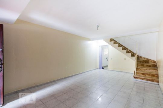 Sala de casa à venda com 3 quartos, 135m² em Chácara Inglesa, São Paulo