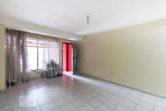 Sala de casa à venda com 3 quartos, 135m² em Chácara Inglesa, São Paulo