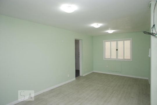Sala de casa à venda com 5 quartos, 250m² em Andaraí, Rio de Janeiro