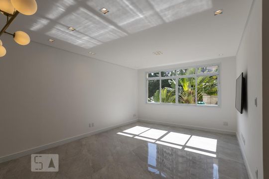 Apartamento à venda com 2 quartos, 95m² em Itaim Bibi, São Paulo