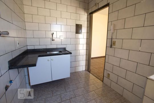 Cozinha de apartamento para alugar com 1 quarto, 44m² em Jardim Paulistano, Ribeirão Preto