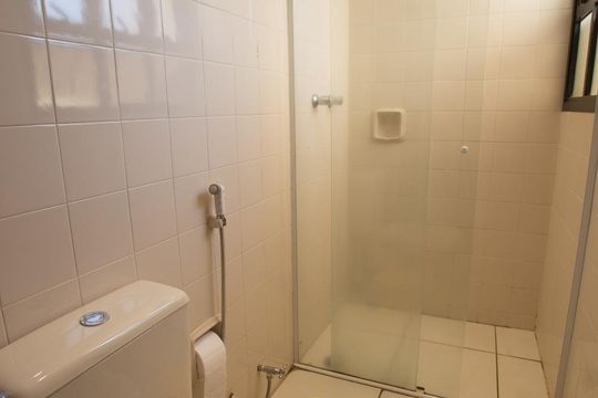 Banheiro de apartamento para alugar com 1 quarto, 55m² em Centro, Ribeirão Preto