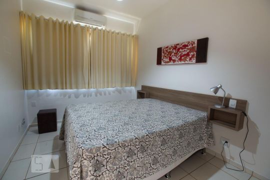 Quarto de apartamento para alugar com 1 quarto, 55m² em Centro, Ribeirão Preto
