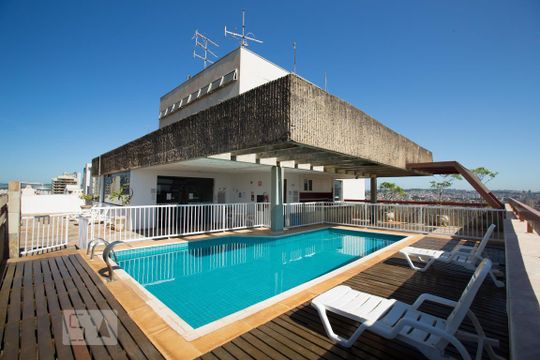 Área Comum - Piscina de apartamento para alugar com 1 quarto, 55m² em Centro, Ribeirão Preto