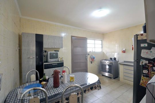 Cozinha de casa à venda com 4 quartos, 150m² em Parque Continental, São Paulo