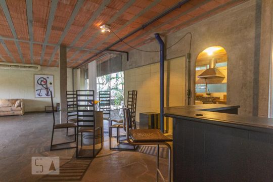 Sala de casa de condomínio para alugar com 4 quartos, 400m² em Itanhangá, Rio de Janeiro